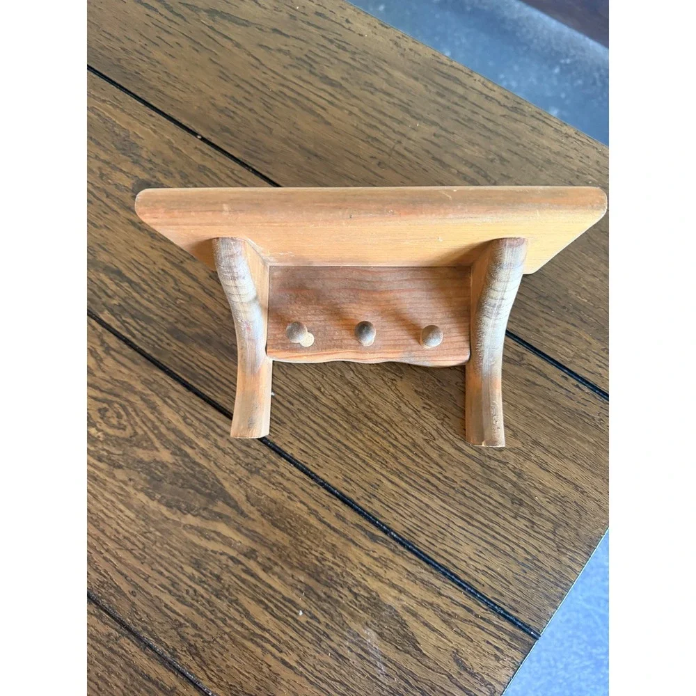 Vintage Wooden Wall Shelf Small Brown Good Rustic 3-Peg Key Rack Entryway